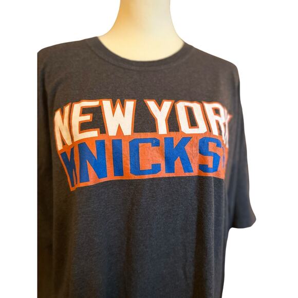 New York Knicks NBA Porzingis Majestic Shirt, Size 2XL - Picture 2 of 7